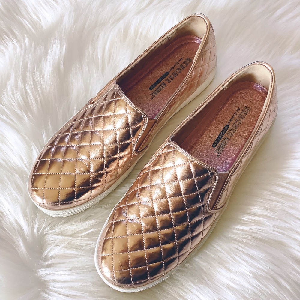 *SOLD* Skecher Rose Gold Quilted Double Up Sneaker